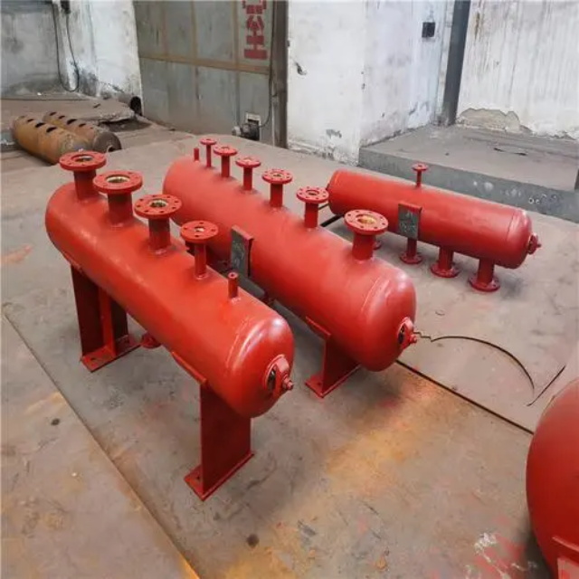 翠峦分集水器安装高度